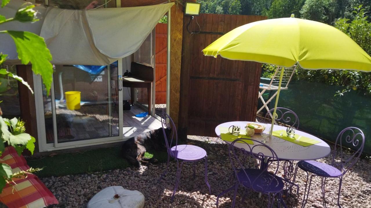 فندق Abri De Jardin Amenage, Chambre Camping Glamour Lalaye المظهر الخارجي الصورة