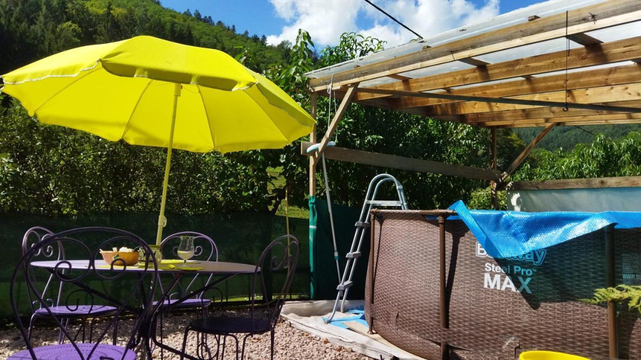 فندق Abri De Jardin Amenage, Chambre Camping Glamour Lalaye المظهر الخارجي الصورة